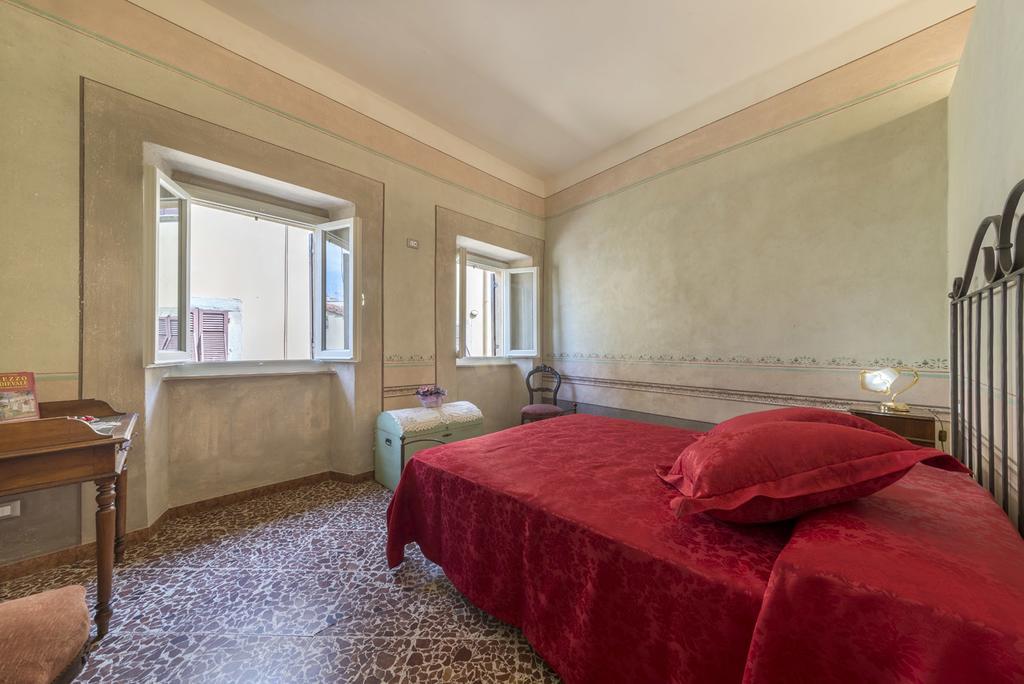 I Bei Ricordi - Historic Centre Apartment 6 아레초 외부 사진